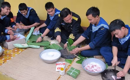Chút tình lính đảo