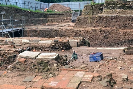 Hiện trường hố khai quật khảo cổ học năm 2019 ở Trung tâm Hoàng thành Thăng Long.