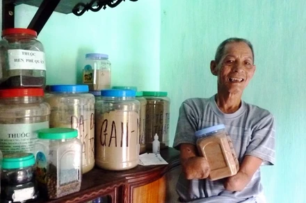 Ông Mô luôn tâm niệm: “Cuộc đời là sự sẻ chia”.