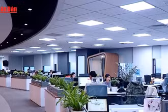 [Video] Phóng viên “đa nhiệm” thời 4.0