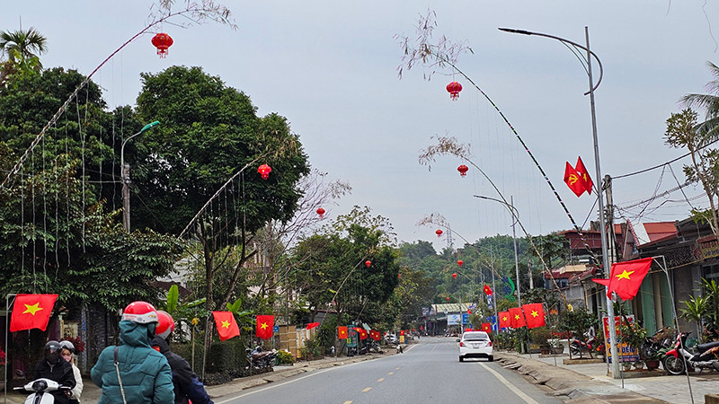 Một góc khu dân cư ở huyện Lang Chánh.