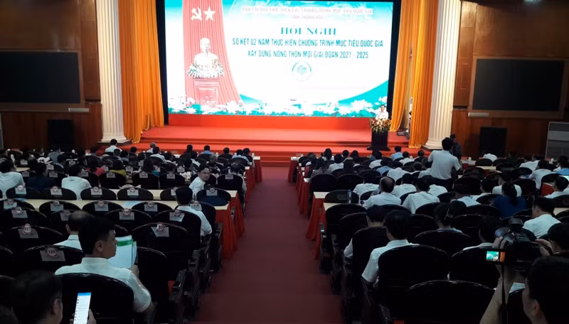 Quang cảnh hội nghị.