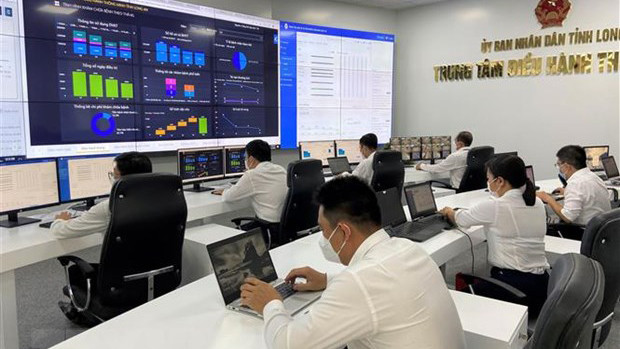 Trung tâm điều hành thông minh và Kho cơ sở dữ liệu dùng chung tỉnh Long An. (Ảnh: Đức Hạnh/TTXVN)
