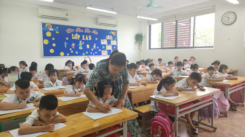 Giờ học của học sinh Trường tiểu học Chu Văn An (Tây Hồ, Hà Nội).