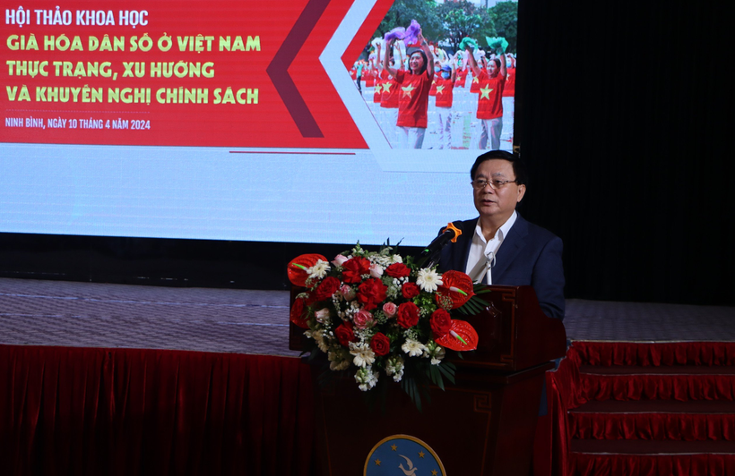 Đồng chí GS, TS Nguyễn Xuân Thắng, Ủy viên Bộ Chính trị, Giám đốc Học viện Chính trị quốc gia Hồ Chí Minh, Chủ tịch Hội đồng Lý luận Trung ương phát biểu tại hội thảo. (Ảnh: Tạp chí Cộng sản)