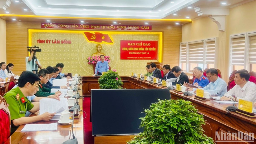 Quang cảnh phiên họp. Ảnh: N.T