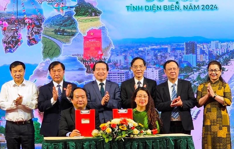 Điện Biên-Thanh Hóa ký kết hợp tác phát triển du lịch.