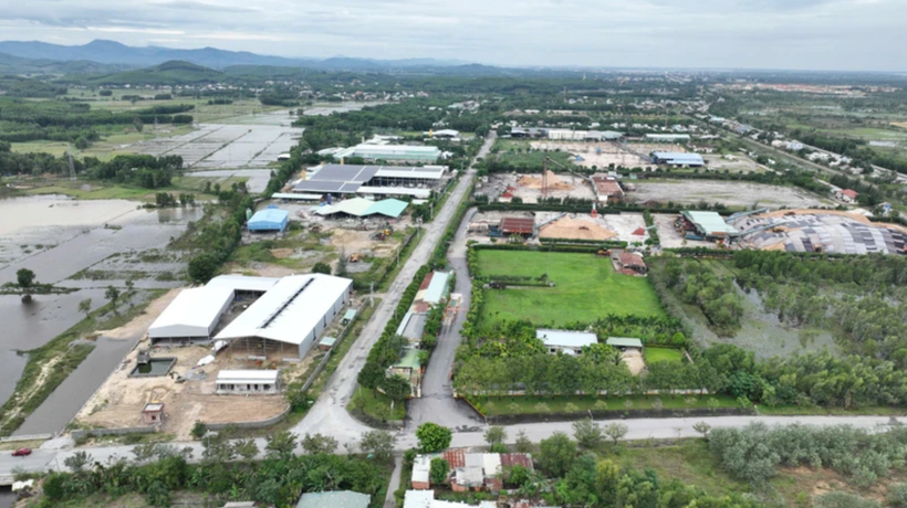 Một góc Cụm công nghiệp và tiểu thủ công nghiệp Nam Chu Lai (huyện Núi Thành, tỉnh Quảng Nam).