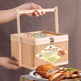 Thịt lợn quay Thái An