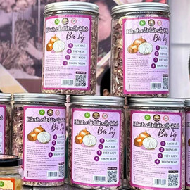 Hành cắt lát sấy khô bà Lý