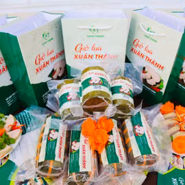 Giò lụa Xuân Thành