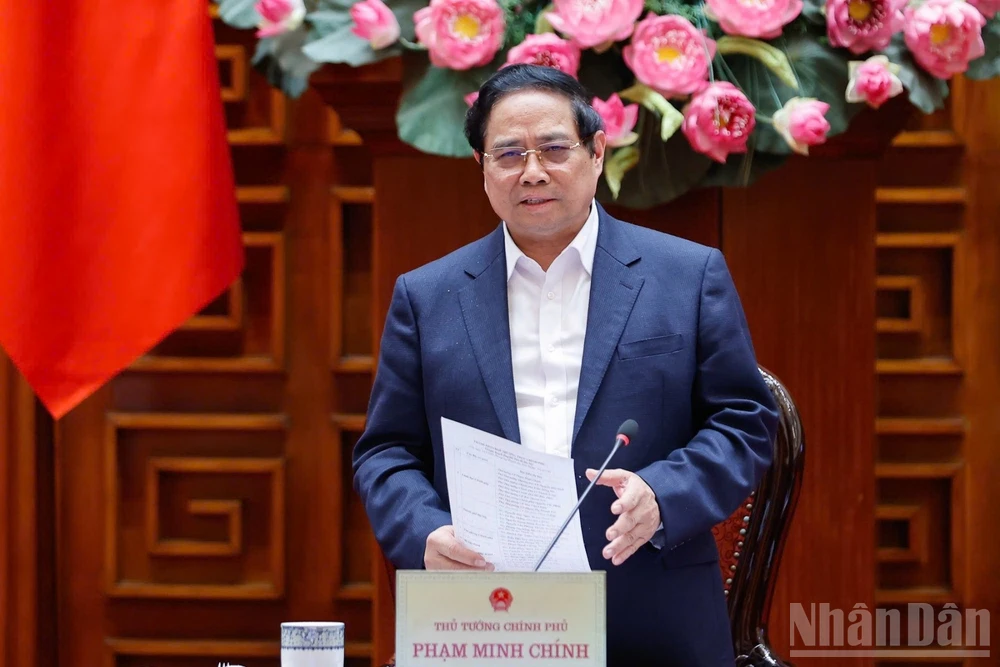 Thủ tướng Chính phủ Phạm Minh Chính kết luận cuộc làm việc để góp ý về Quy hoạch tổng thể Thủ đô Hà Nội tầm nhìn 100 năm. (Ảnh: TRẦN HẢI)