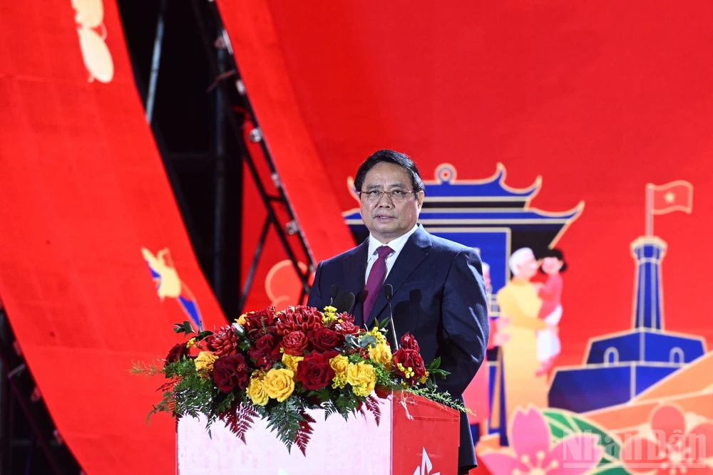 Thủ tướng Chính phủ Phạm Minh Chính phát biểu ý kiến tại Lễ bế mạc Hội chợ Mùa Xuân lần thứ nhất năm 2026. (Ảnh: Trần Hải)