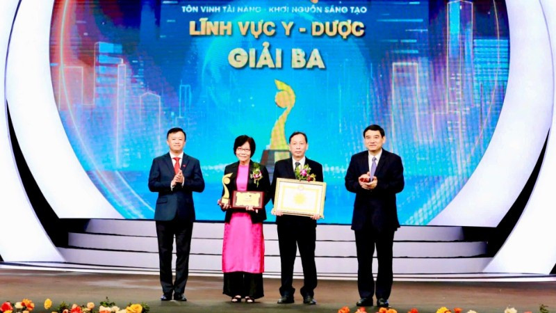 Bệnh viện Chợ Rẫy đạt giải Ba hạng mục y dược.