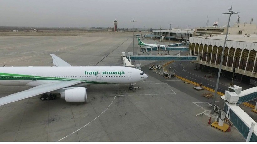 Iraq đóng cửa không phận, eo biển Hormuz tê liệt