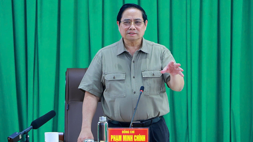 Thủ tướng Chính phủ Phạm Minh Chính phát biểu ý kiến chỉ đạo tại buổi làm việc. (Ảnh: Dương Giang/TTXVN)