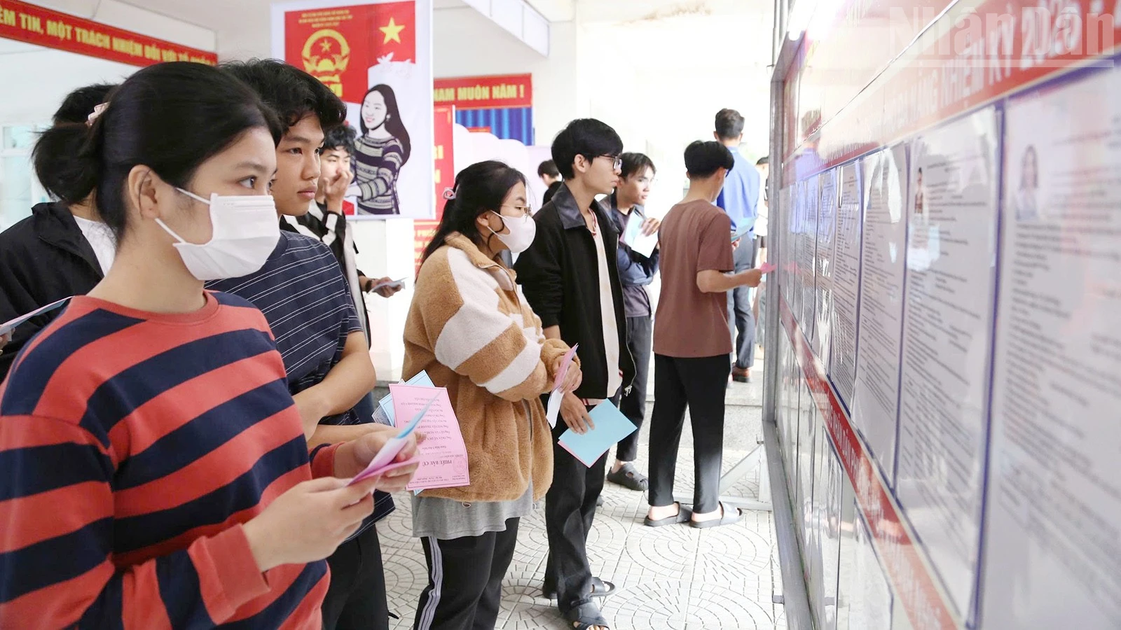 Khu vực bầu cử đặc biệt dành cho sinh viên: 100% cử tri lần đầu thực hiện quyền công dân