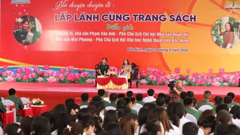 Bắc Ninh Lan Tỏa Văn Hóa Đọc: Hàng Nghìn Học Sinh Say Mê Trong 'Biển Sách' Lấp Lánh