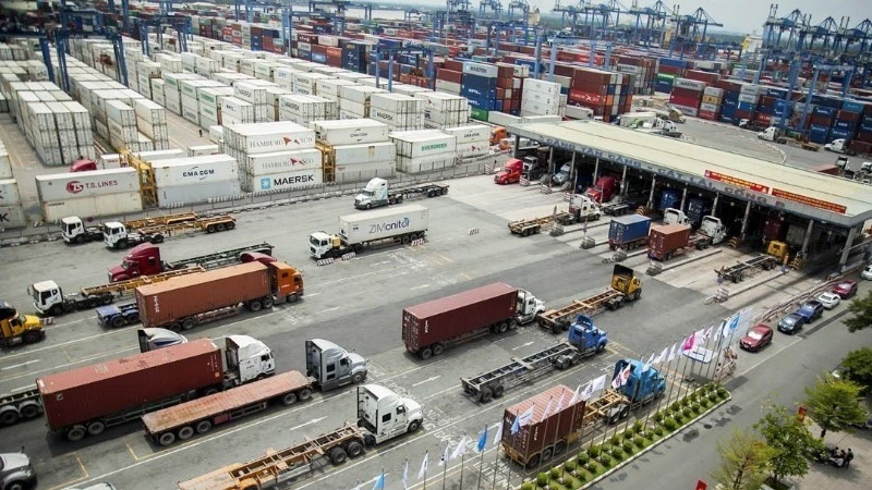 Sàn giao dịch hàng hóa Việt Nam: Từng bước hình thành “trung tâm định giá” cho nông sản và nguyên liệu.