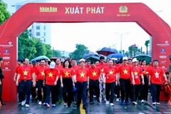 Đồng lòng hướng tới tương lai xanh, sạch, bền vững.