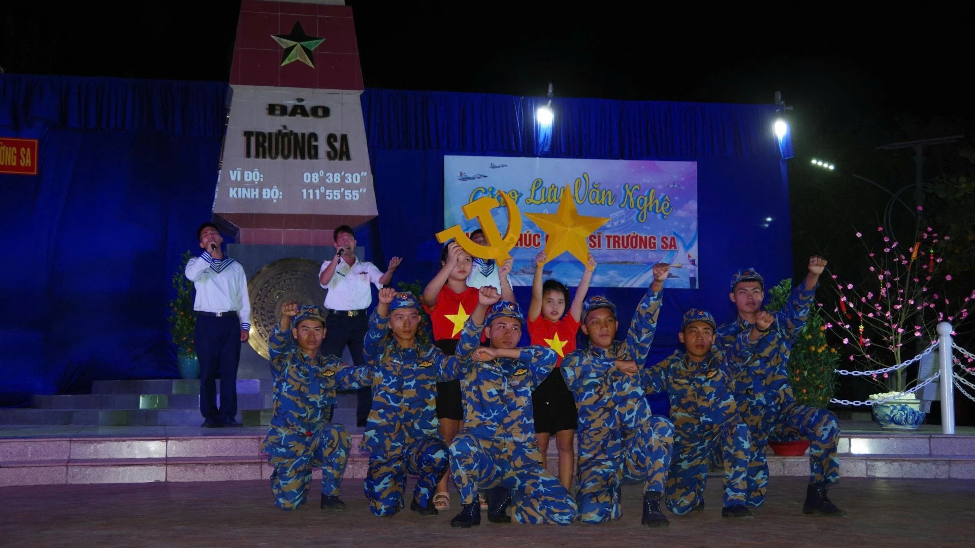 Mùa Xuân Ấm Áp Trên Đảo Trường Sa: Tết Đoàn Viên Giữa Biển Khơi