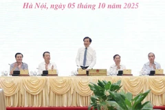 Bộ trưởng, Chủ nhiệm Văn phòng Chính phủ Trần Vân Sơn chủ trì họp báo Chính phủ thường kỳ. (Ảnh: VGP)
