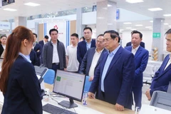 Thủ tướng Chính phủ Phạm Minh Chính thăm Trung tâm phục vụ hành chính công tỉnh Quảng Ninh. (Ảnh: VGP/Nhật Bắc)