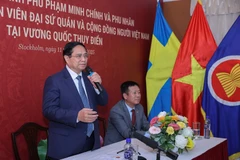 Thủ tướng Phạm Minh Chính phát biểu tại buổi gặp gỡ cộng đồng người Việt Nam tại Thụy Điển. (Ảnh: VGP/Nhật Bắc)