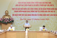 Thủ tướng Chính phủ Phạm Minh Chính phát biểu ý kiến tại phiên họp. (Ảnh: TRẦN HẢI)