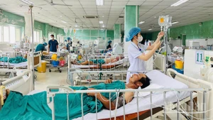 Bệnh nhân đang được theo dõi, điều trị.
