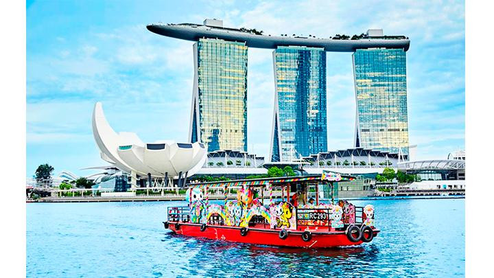 Du thuyền trên sông Singapore. Ảnh: KLOOK