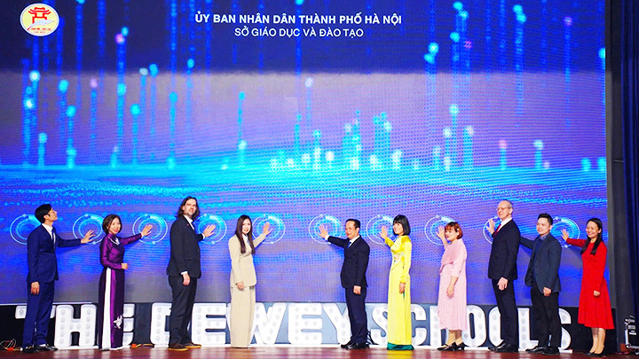 "Tháng tự học ngoại ngữ" 