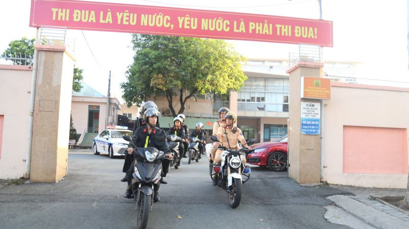 Ra quân tổng kiểm soát.