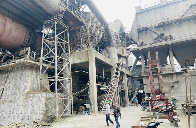 Khu vực xảy ra tai nạn lao động đặc biệt nghiêm trọng. (Ảnh: THANH SƠN)