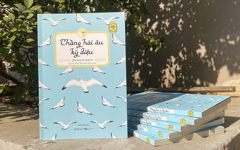 “Chàng hải âu kỳ diệu”. (Ảnh: Omega Plus)