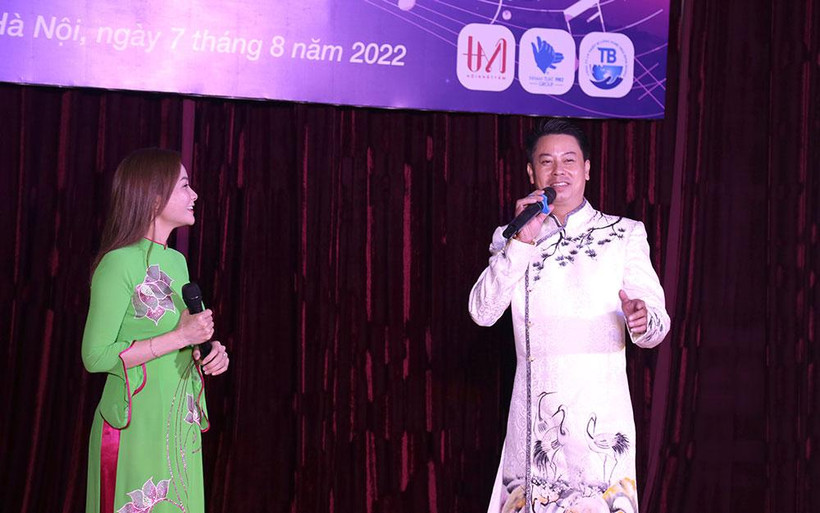 Các nghệ sĩ trình diễn trong chương trình. (Ảnh: Ban tổ chức)