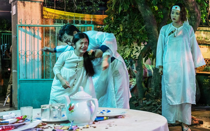 Cảnh trong phim "Đêm tối rực rỡ".