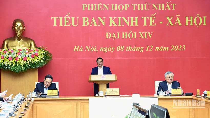 Thủ tướng Phạm Minh Chính chủ trì phiên họp.