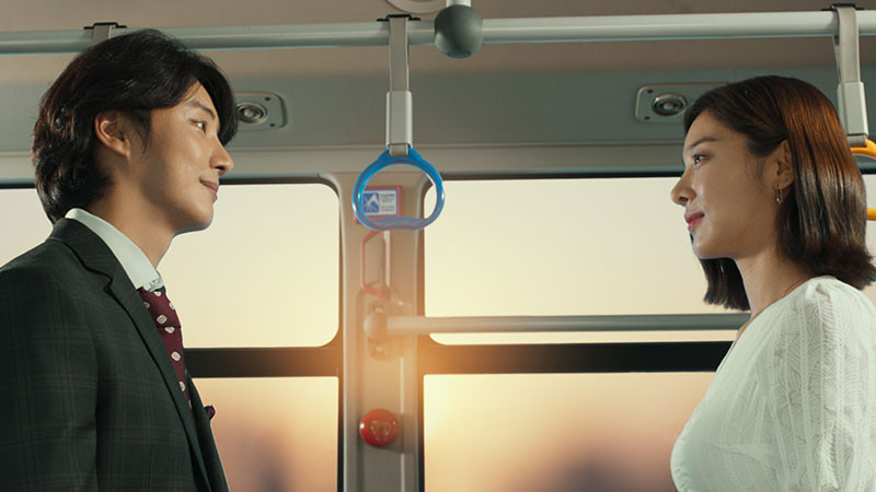 Cảnh trong phim "Bỗng dưng được yêu". (Ảnh: BHD)