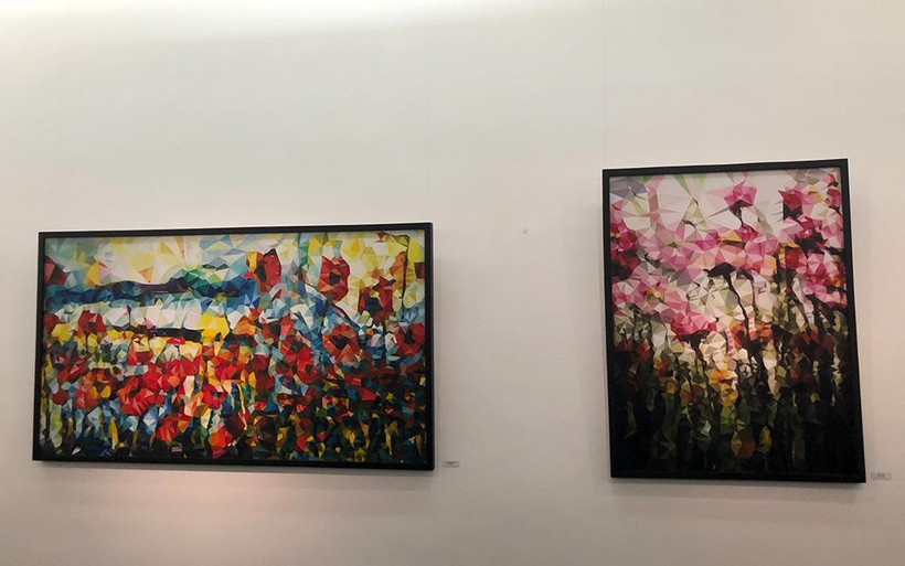 Những "cánh đồng hoa" của họa sĩ Thu Thủy.