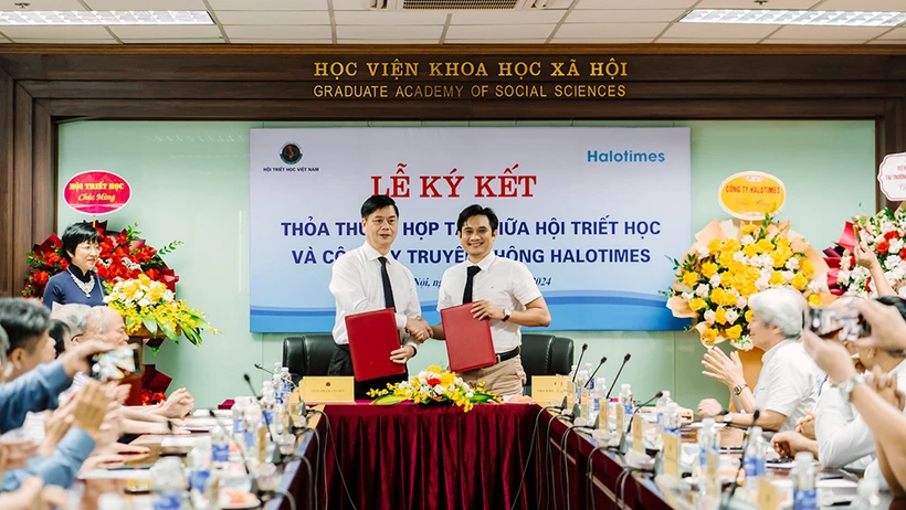  Lễ ký kết hợp tác toàn diện giữa Hội triết học Việt Nam với Halotimes.