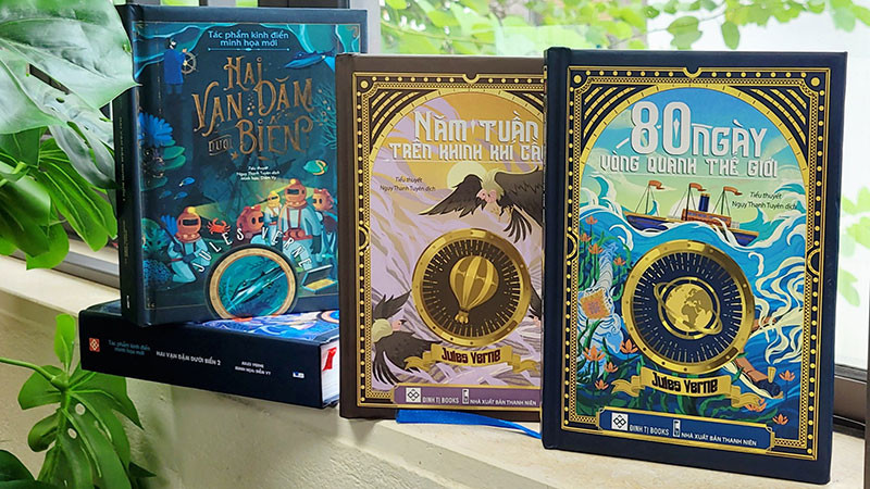 Bộ ba tác phẩm kinh điển của Jules Verne. (Ảnh: Đinh Tị Books)
