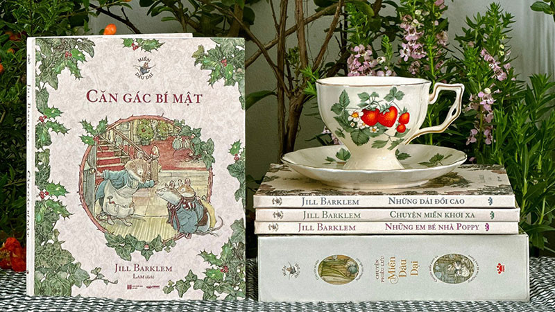 Bộ truyện "Miền Dâu Dại - Chuyện phiêu lưu". (Ảnh: Crabit Kidbooks)