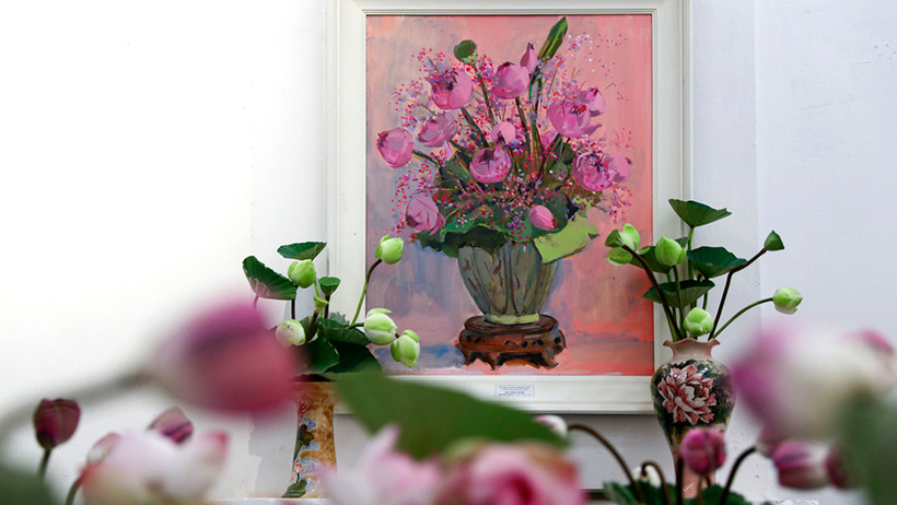 Một góc triển lãm tranh. (Ảnh: SƠN TÙNG)