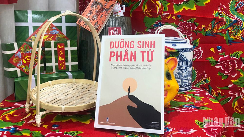 Ra mắt sách “Dưỡng sinh phân tử” về những phương pháp sống lành mạnh