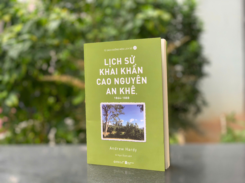 Cuốn “Lịch sử khai khẩn Cao nguyên An Khê, 1864-1888”. (Ảnh: Omega Plus Books)