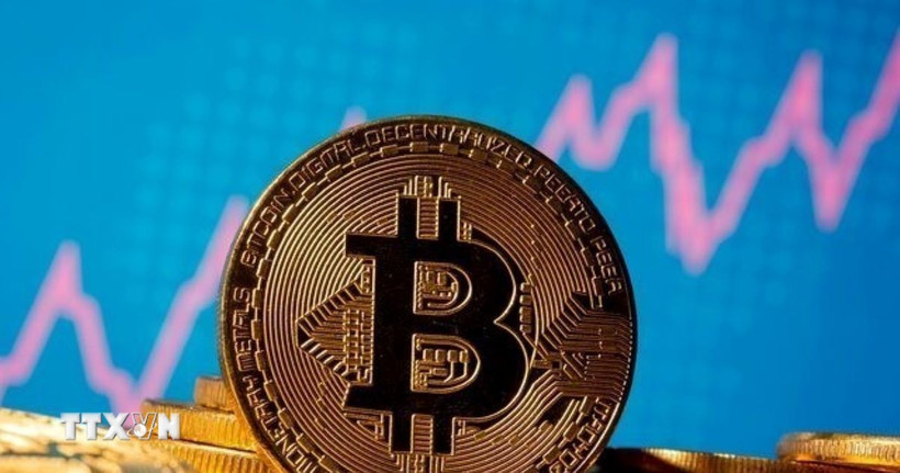 Đồng tiền kỹ thuật số Bitcoin. (Ảnh: REUTERS/TTXVN)