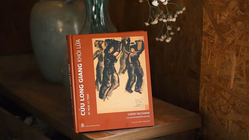 “Cửu Long Giang khói lửa – Ký họa và Thơ”. (Ảnh: Nhà xuất bản Kim Đồng)