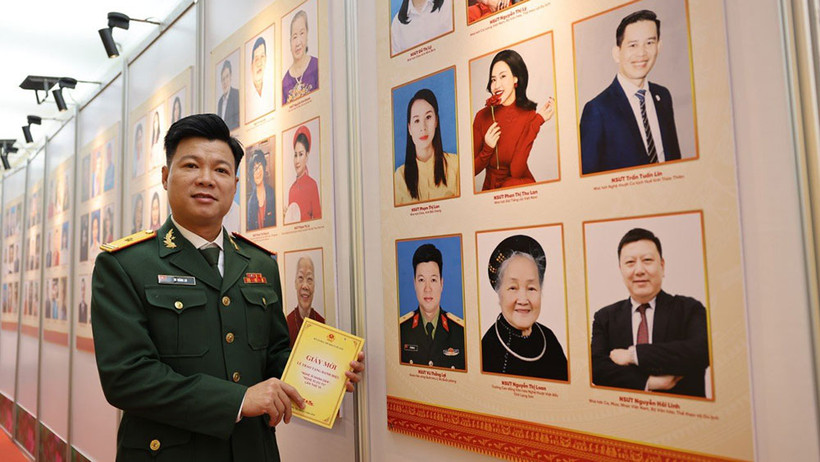 NSƯT Vũ Thắng Lợi tại lễ trao danh hiệu NSND, NSƯT. (Ảnh: Nhân vật cung cấp)