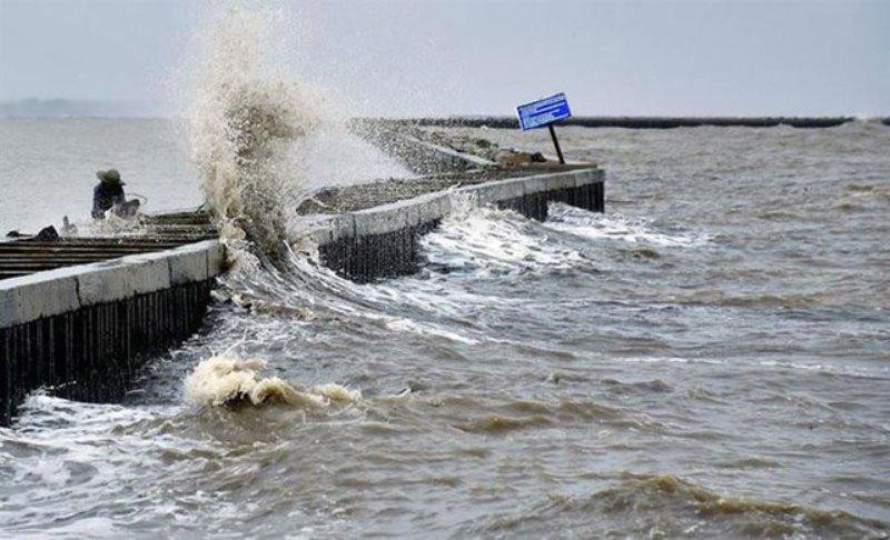 Chủ động ứng phó với mưa lớn kèm lốc, sét, mưa đá, rét và gió mạnh trên biển. (Ảnh minh họa)